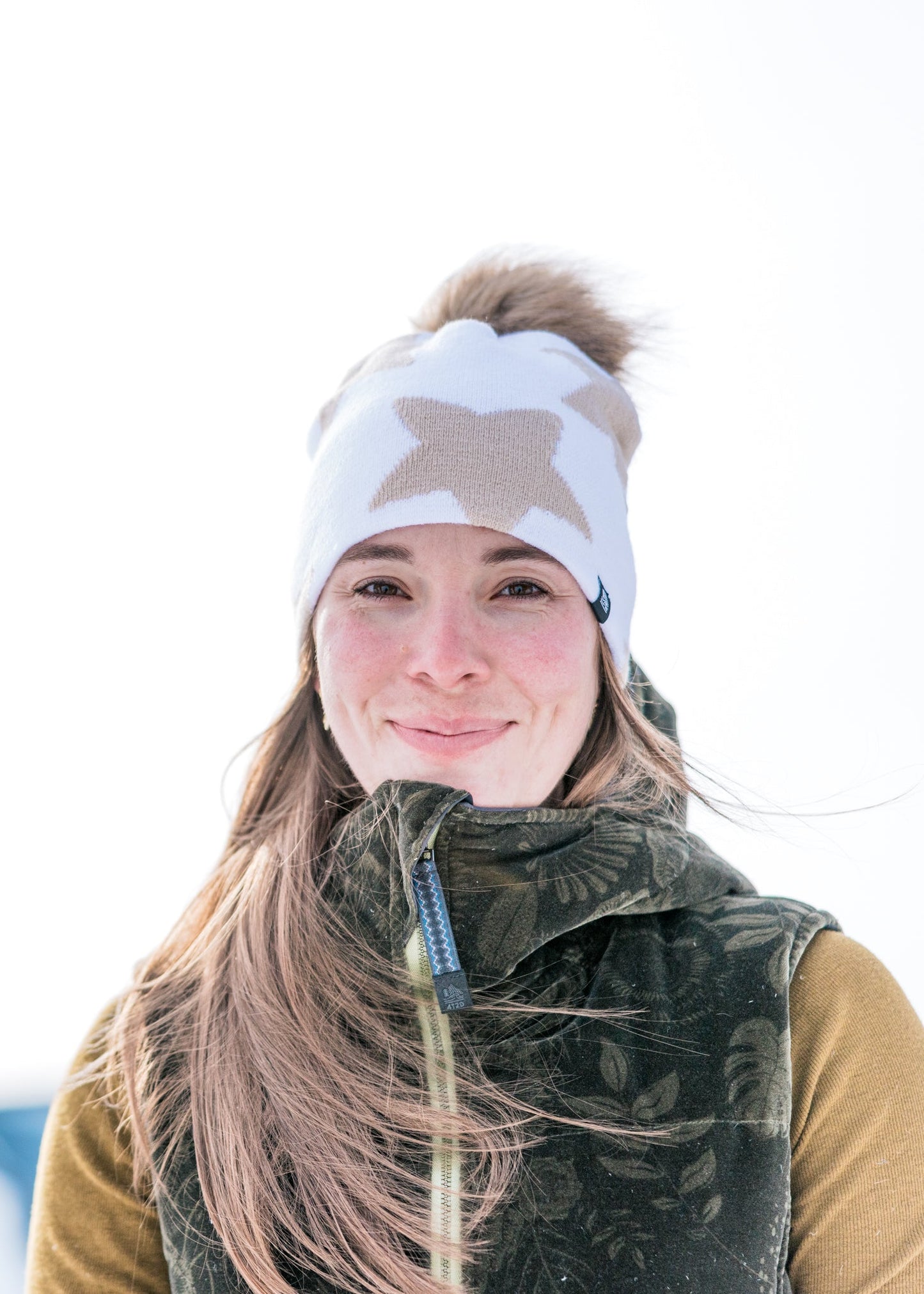 Star Midi Faux Fur Pom Beanie